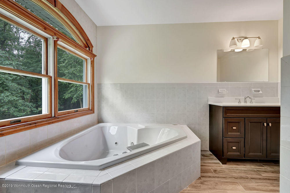 724 Fort Plains Road Howell, NJ 07731 - Photo 18 of 37 032_dsc01591