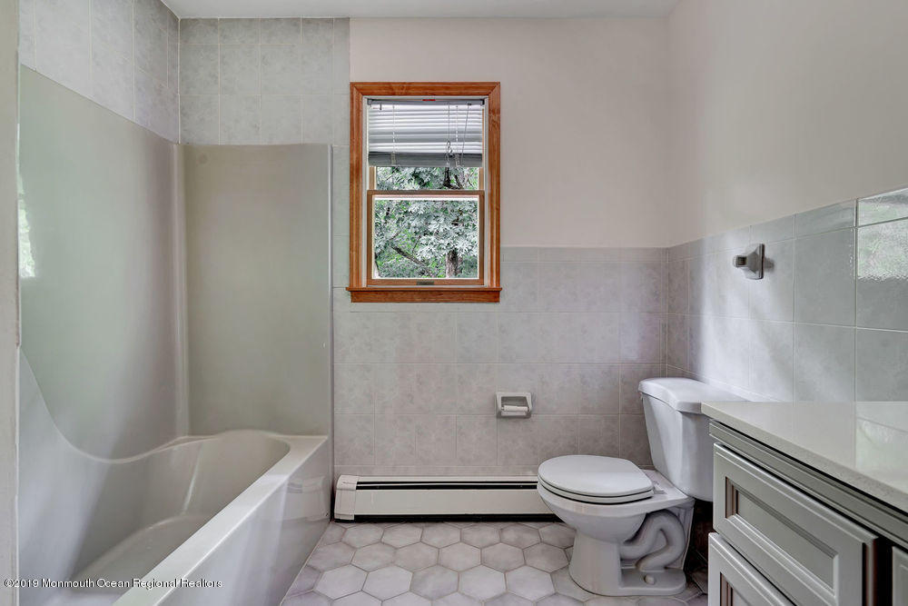 724 Fort Plains Road Howell, NJ 07731 - Photo 25 of 37 040_dsc01681