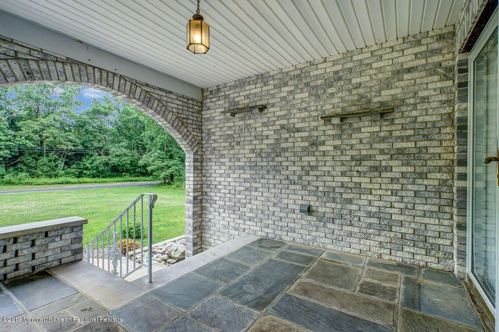 724 Fort Plains Road Howell, NJ 07731 - Photo 4 of 37 014_dsc01371