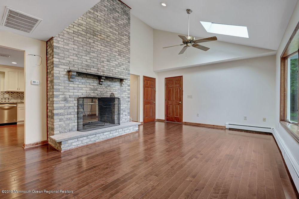 724 Fort Plains Road Howell, NJ 07731 - Photo 6 of 37 018_dsc01441