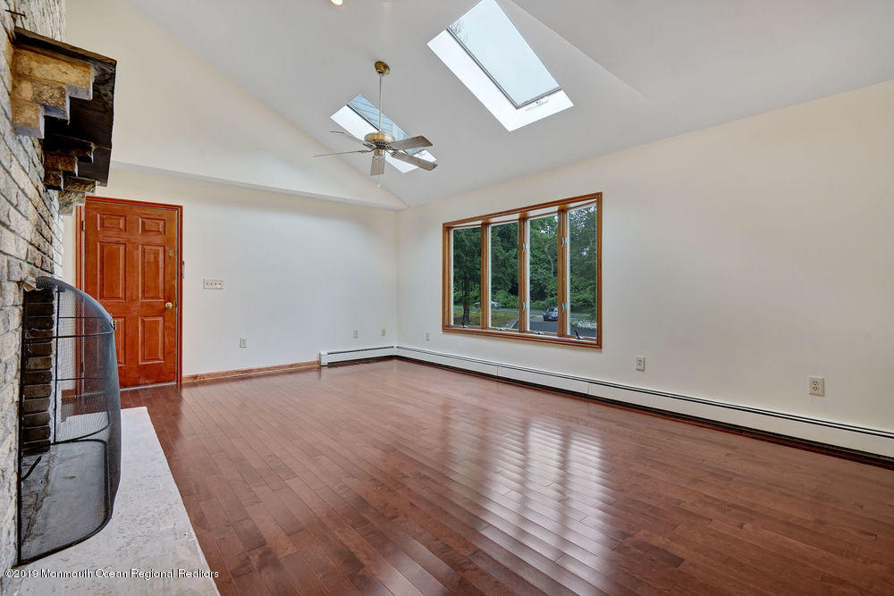 724 Fort Plains Road Howell, NJ 07731 - Photo 7 of 37 019_dsc01446