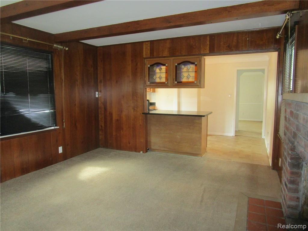 16944 Norborne Redford, MI 48240 - Photo 8 of 24