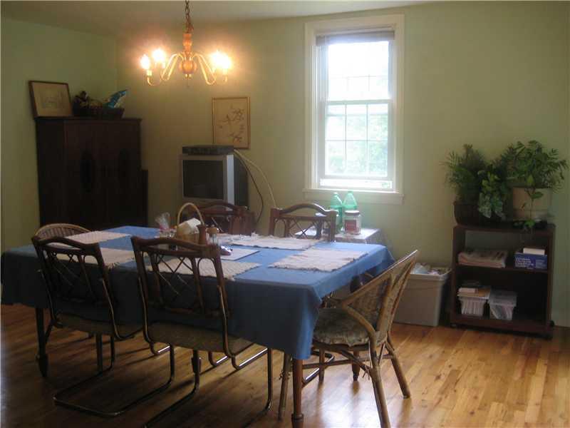 35 Easton Road Fox Chapel, PA 15238 - Photo 8 of 19 Dining Room. Gleaming hardwood floors.