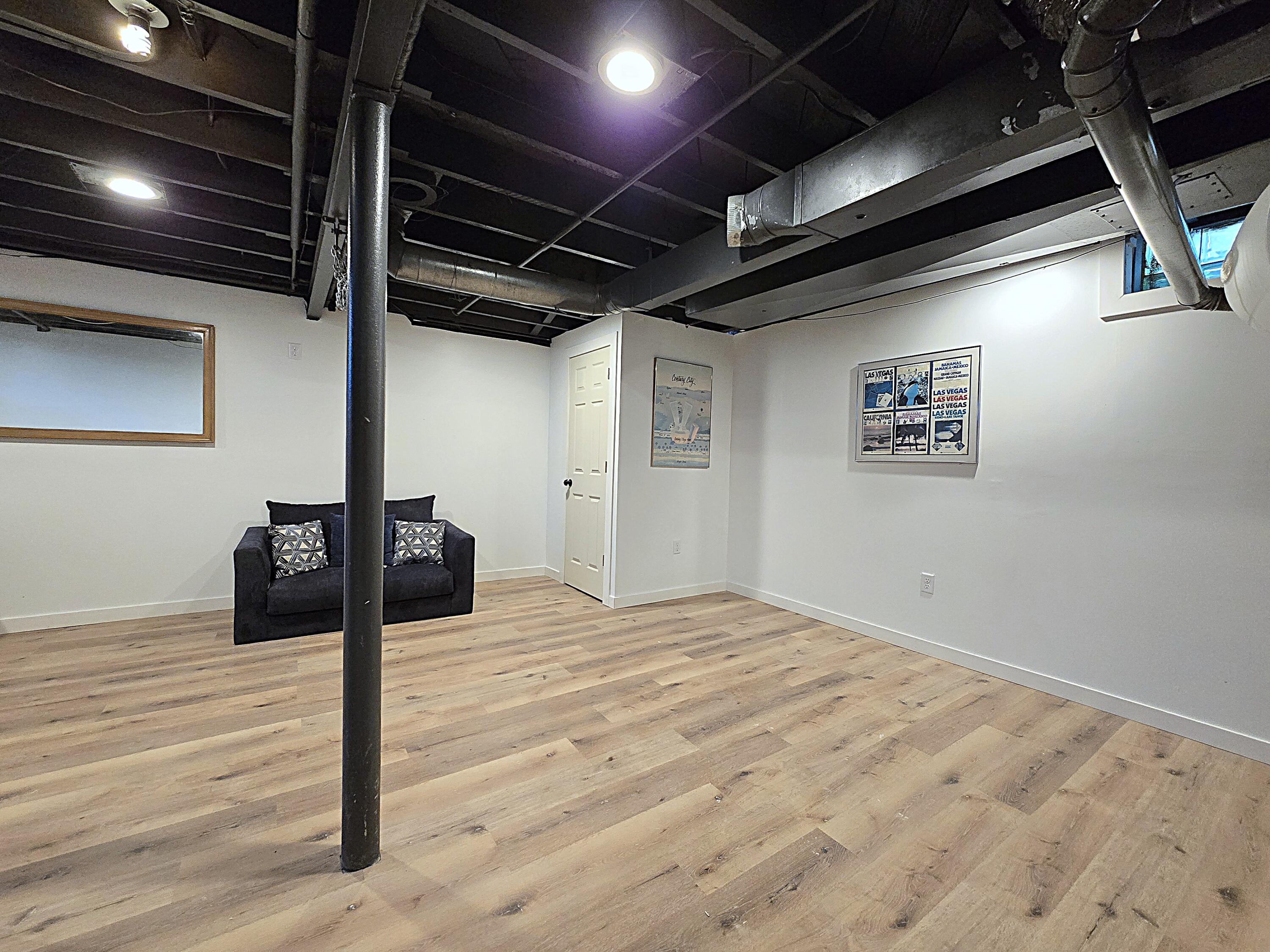 3334 North 92nd Street Milwaukee, WI 53222 - Photo 30 of 44 Rec Room