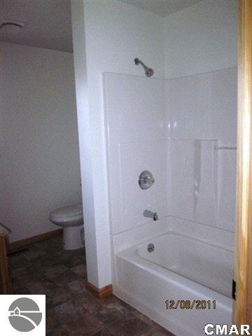 1620 West Monroe Road St. Louis, MI 48880 - Photo 11 of 14 1769356-10.JPG