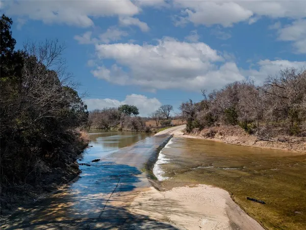 $1,472,777 | 4403 Farm To Market 205, Bluff Dale, TX 76433