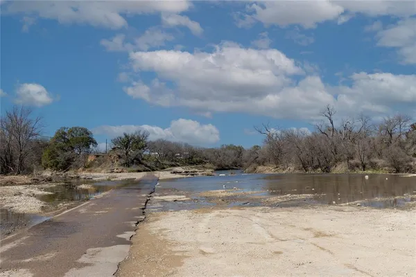 $1,472,777 | 4403 Farm To Market 205, Bluff Dale, TX 76433