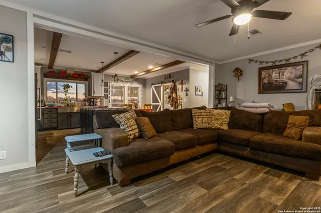 $468,000 | 14453 Farm To Market Road 472, Bigfoot, TX 78005