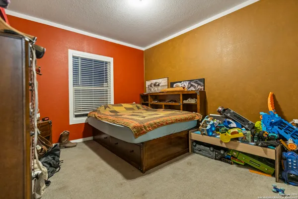 $468,000 | 14453 Farm To Market Road 472, Bigfoot, TX 78005