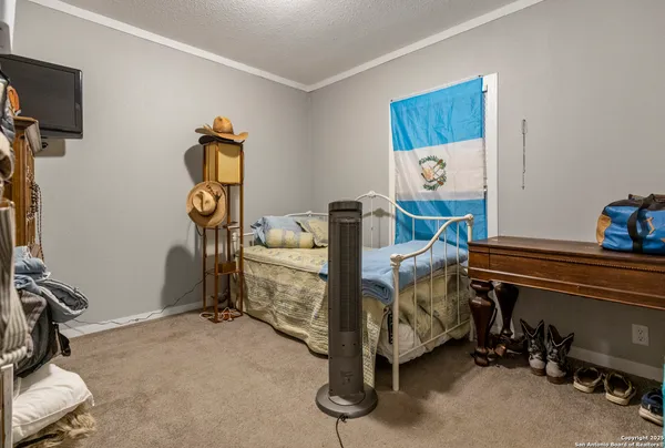 $468,000 | 14453 Farm To Market Road 472, Bigfoot, TX 78005