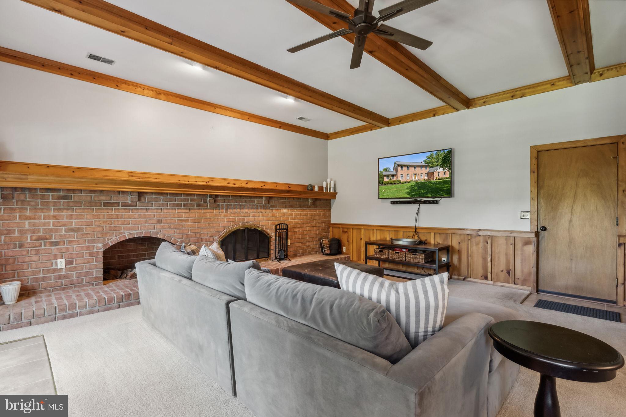 1021 Hawlings Road Brookeville, MD 20833 - Photo 18 of 62 Gallery Image 18