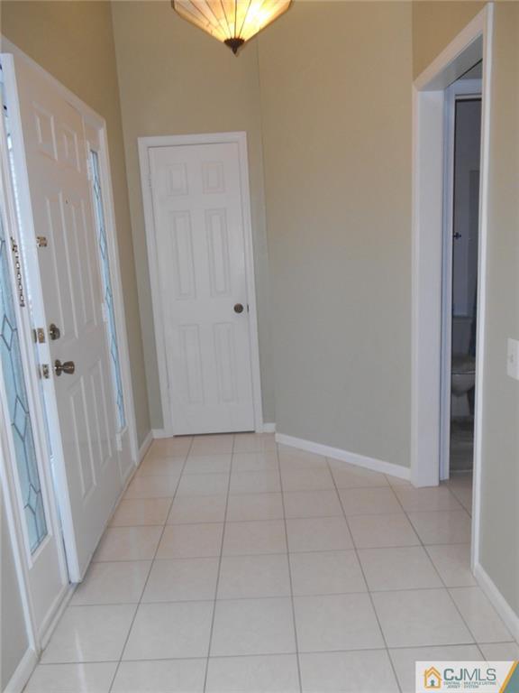 833 B Vail Road Monroe Township, NJ 08831 - Photo 12 of 12 Gallery Image 12