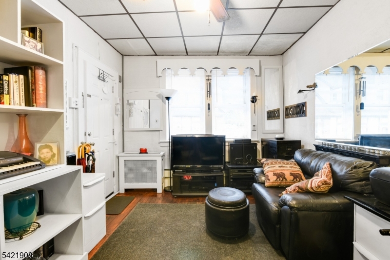 137 Valley Road Montclair, NJ 07042 - Photo 14 of 24