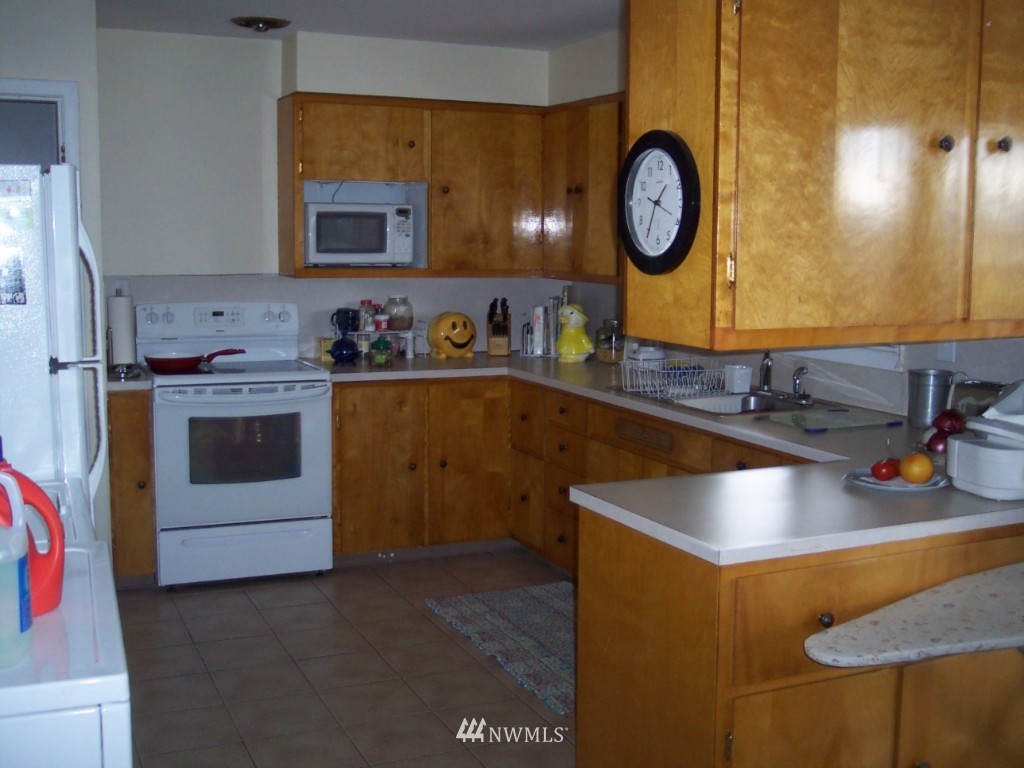 664 Riverside Drive Omak, WA 98841 - Photo 8 of 14 Gallery Image 8