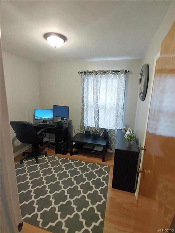 1729 Walnut Street Dearborn, MI 48124 - Photo 9 of 16
