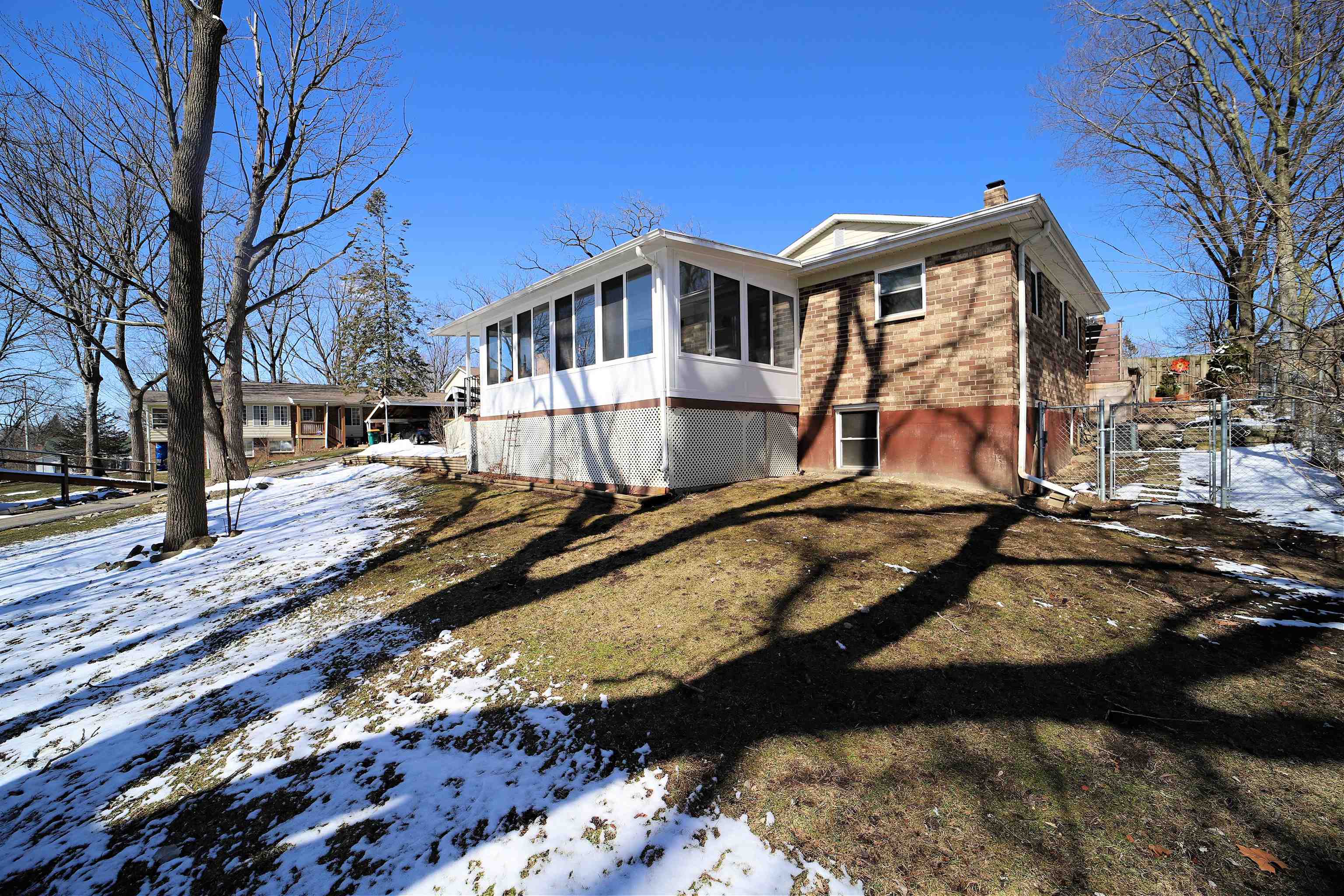 508 Chamberlain Street Flushing, MI 48433 - Photo 23 of 28 50103440-22.JPG