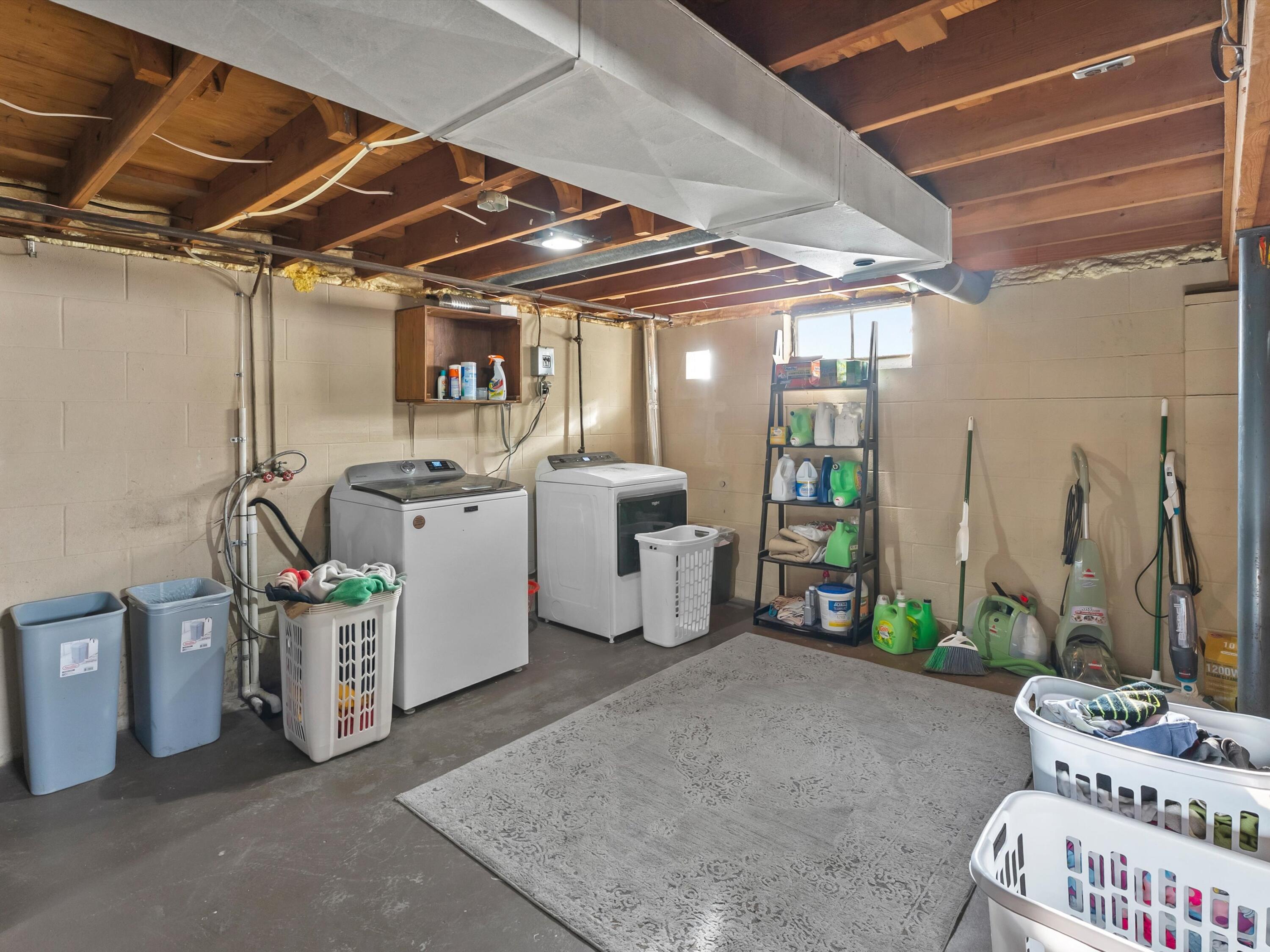 2608 Jackson Street Two Rivers, WI 54241 - Photo 14 of 21 17-017_2657086_01234