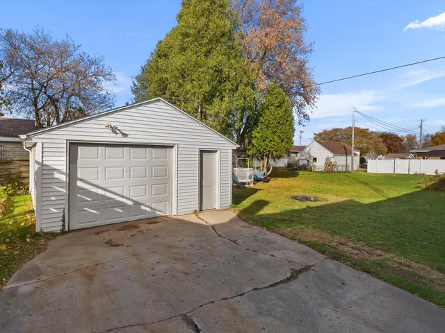 $159,900 | 2608 Jackson Street, Two Rivers, WI 54241