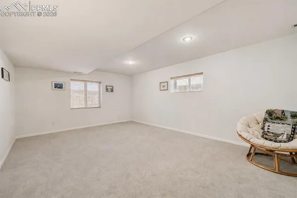 a view of a livingroom with an empty space