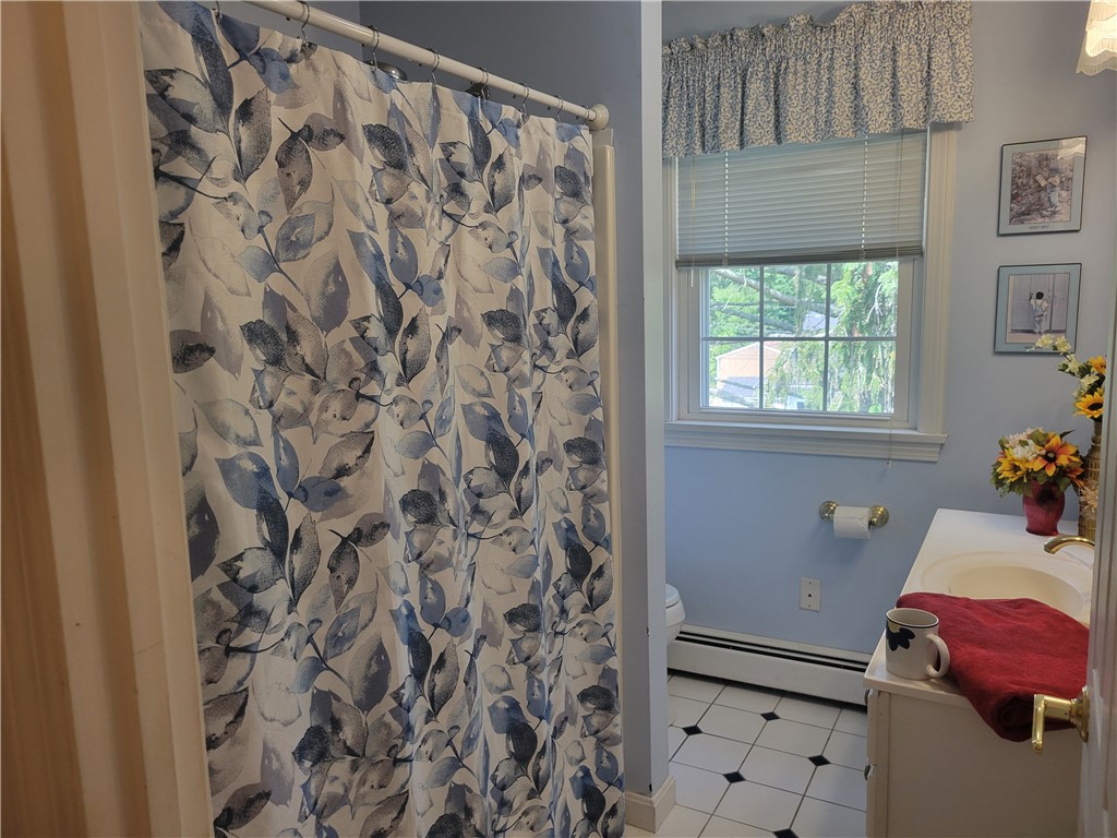 392 Bradford Road Westerly, RI 02808 - Photo 15 of 21 Gallery Image 15