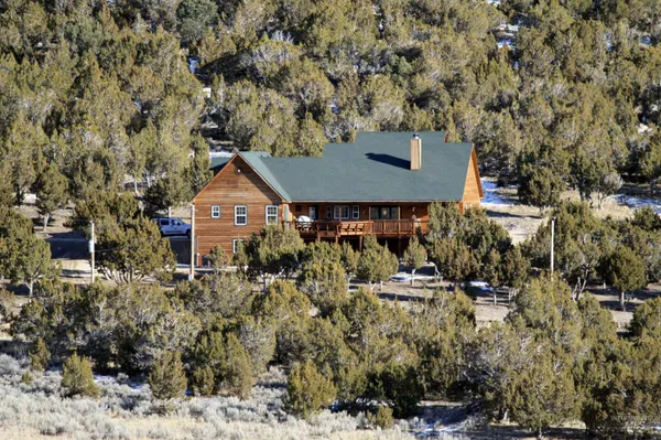 $584,900 | 2750 South 850 East, Almo, ID 83312