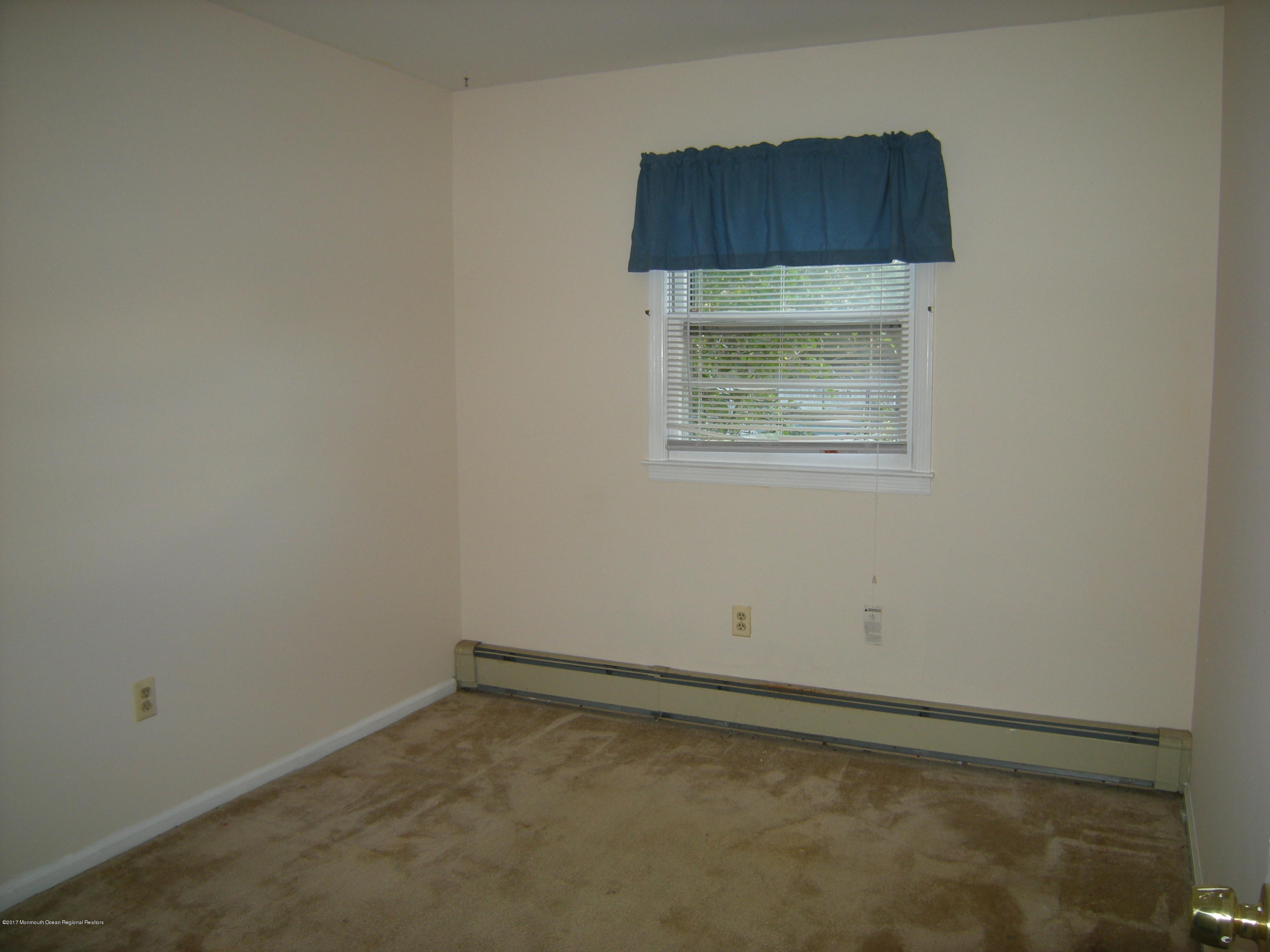 111 Riptide Avenue Manahawkin, NJ 08050 - Photo 17 of 22 DSCN3215