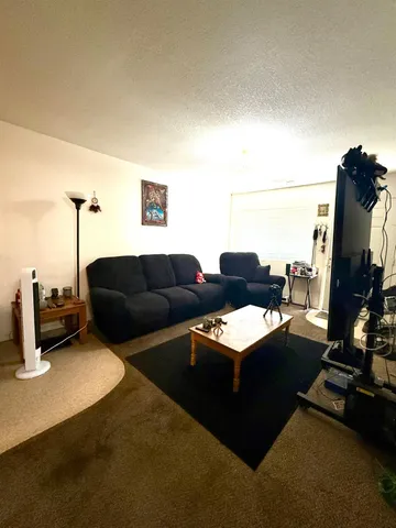 $300,000 | 620 Colusa Avenue, Chowchilla, CA 93610