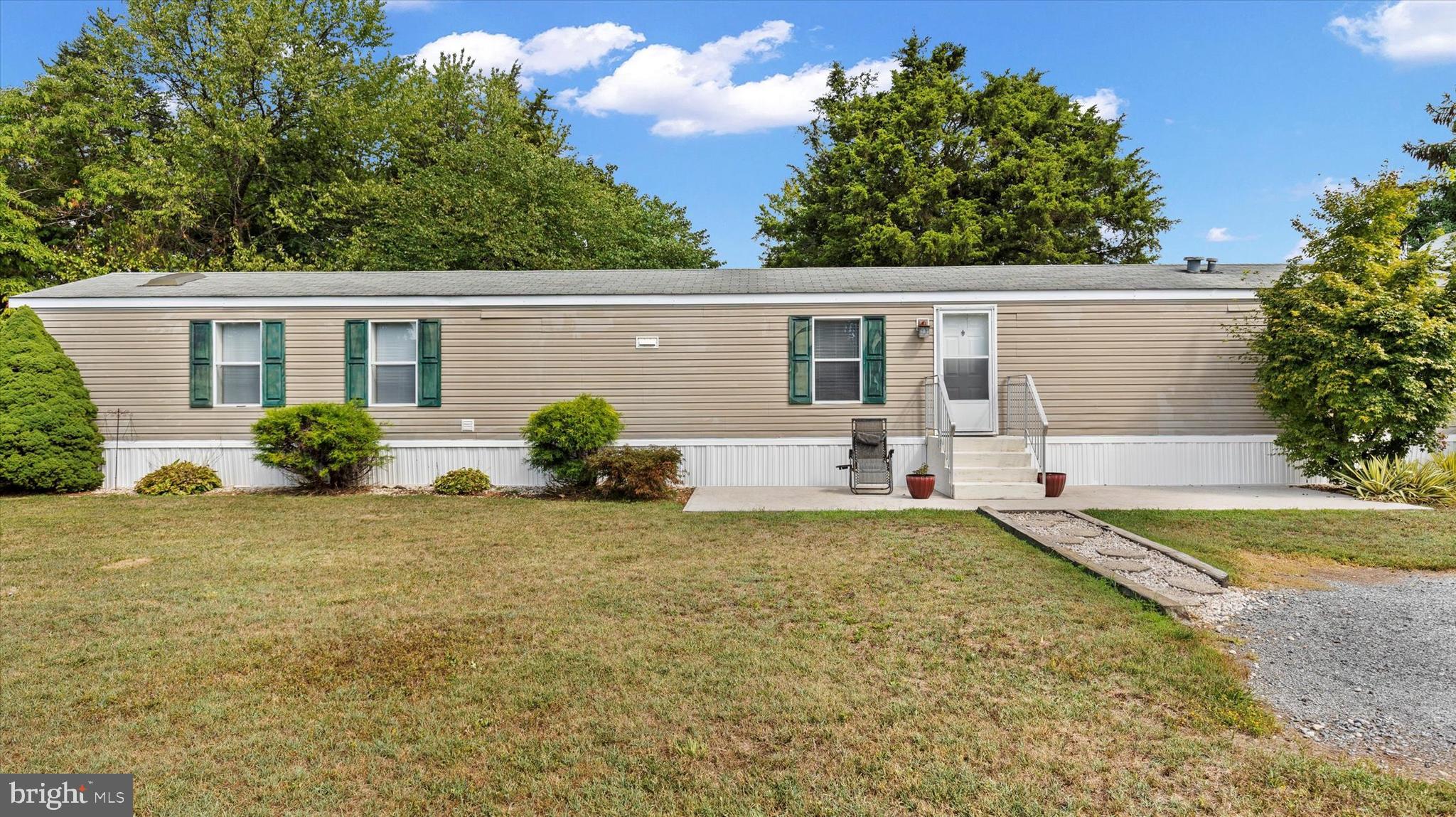 800 York Road, Unit 11 Dover, PA 17315 - Photo 2 of 21 Gallery Image 2