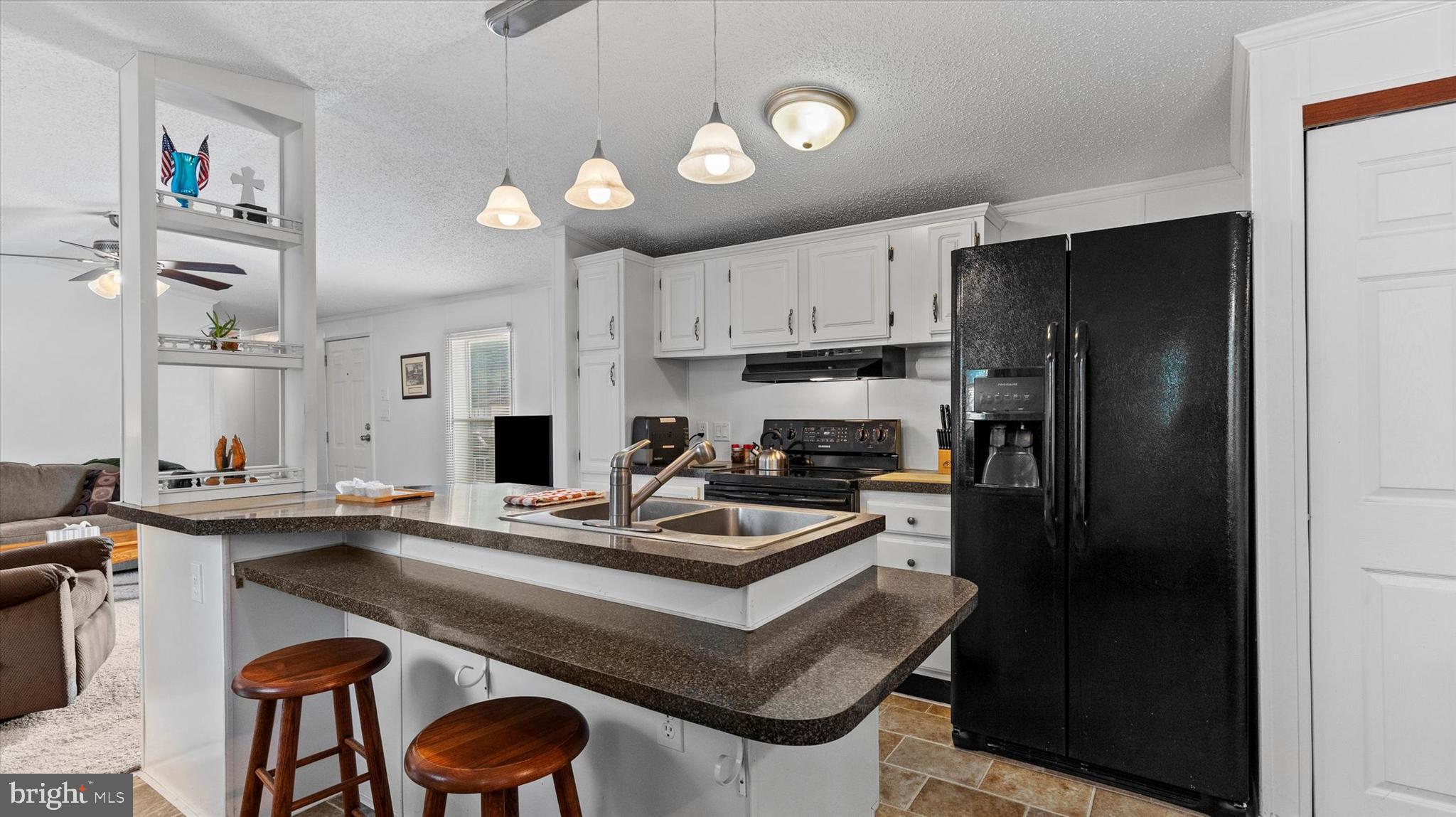 800 York Road, Unit 11 Dover, PA 17315 - Photo 7 of 21 Gallery Image 7