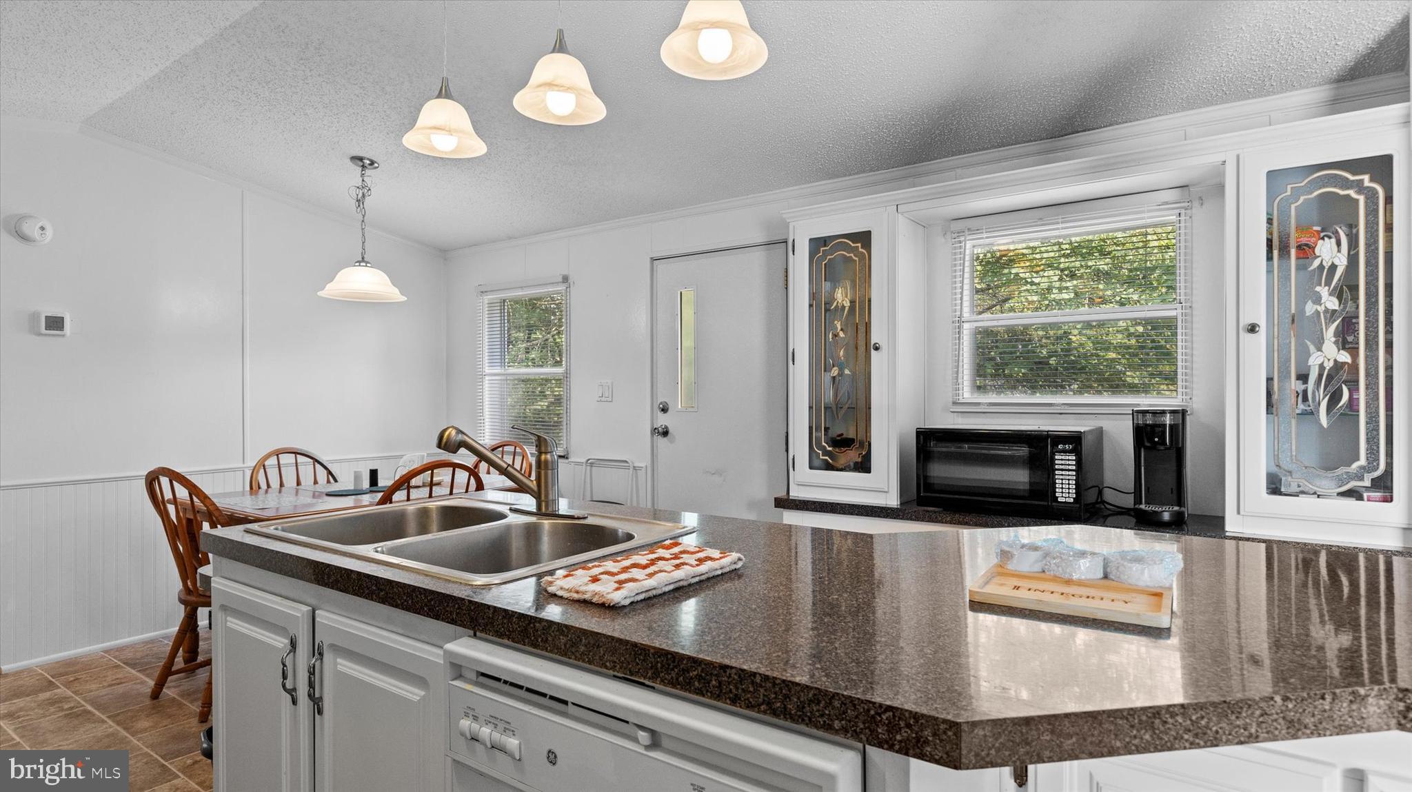 800 York Road, Unit 11 Dover, PA 17315 - Photo 10 of 21 Gallery Image 10