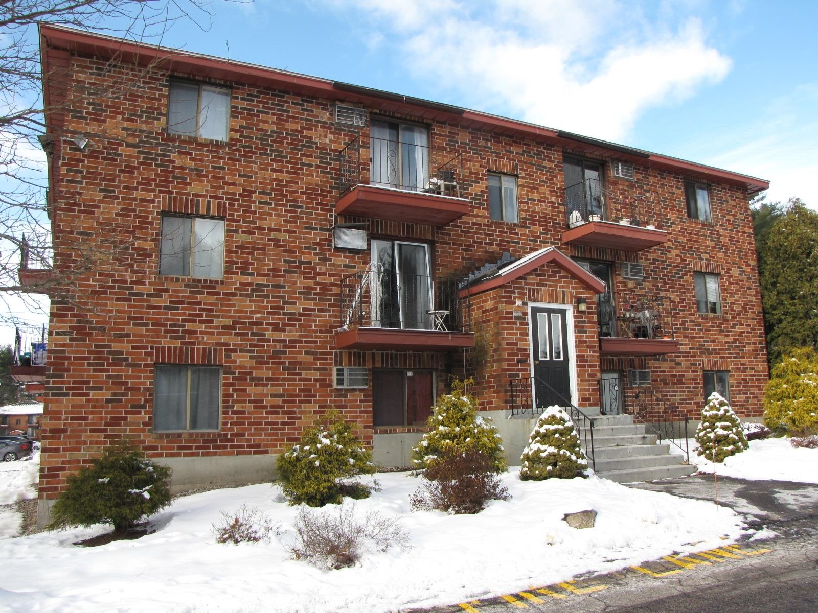 1301 Bodwell Road, Unit 12 Manchester, NH 03109 - Photo 1 of 15