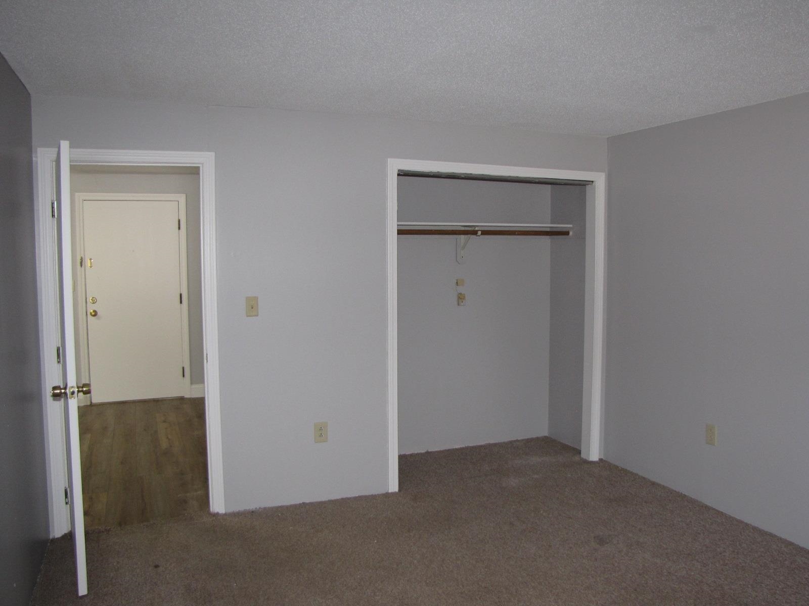 1301 Bodwell Road, Unit 12 Manchester, NH 03109 - Photo 11 of 15