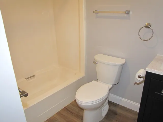 $1,400 | 1301 Bodwell Road, Unit 12, Manchester, NH 03109