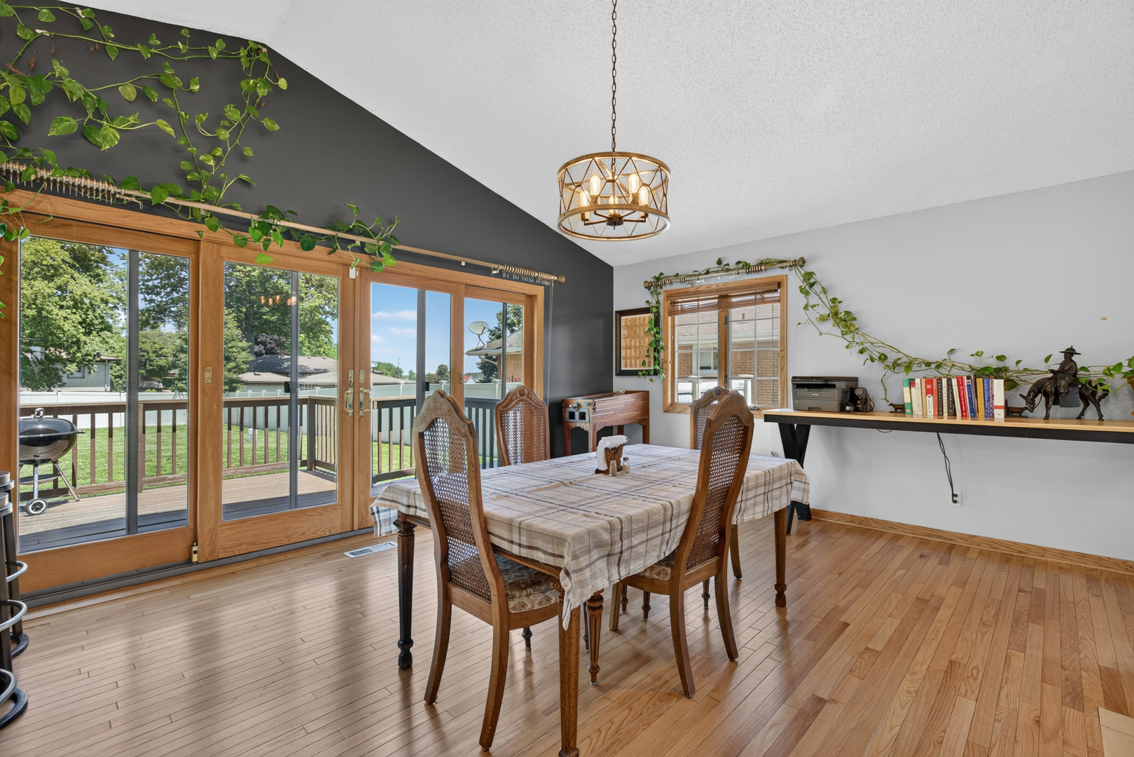 1722 Sharon Road Streator, IL 61364 - Photo 6 of 31