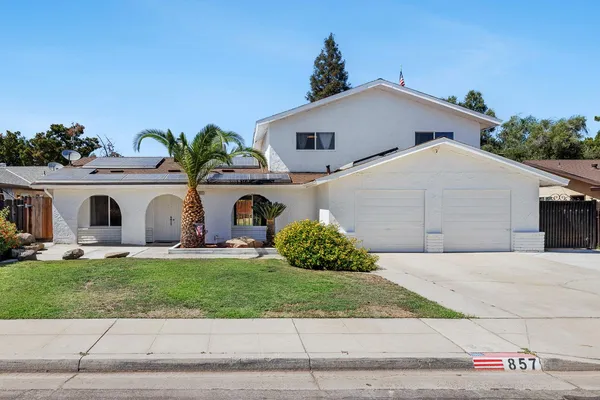 $535,000 | 857 Los Altos Avenue, Clovis, CA 93612