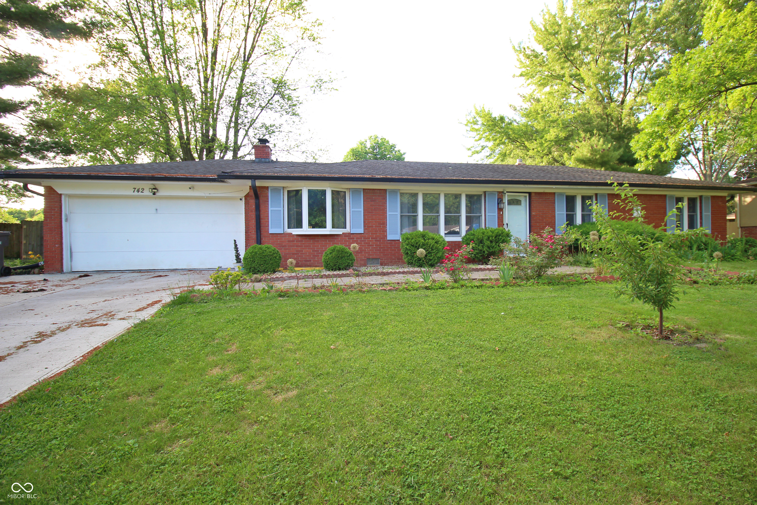 742 Coach Road Indianapolis, IN 46227 - Photo 1 of 18 Gallery Image 1