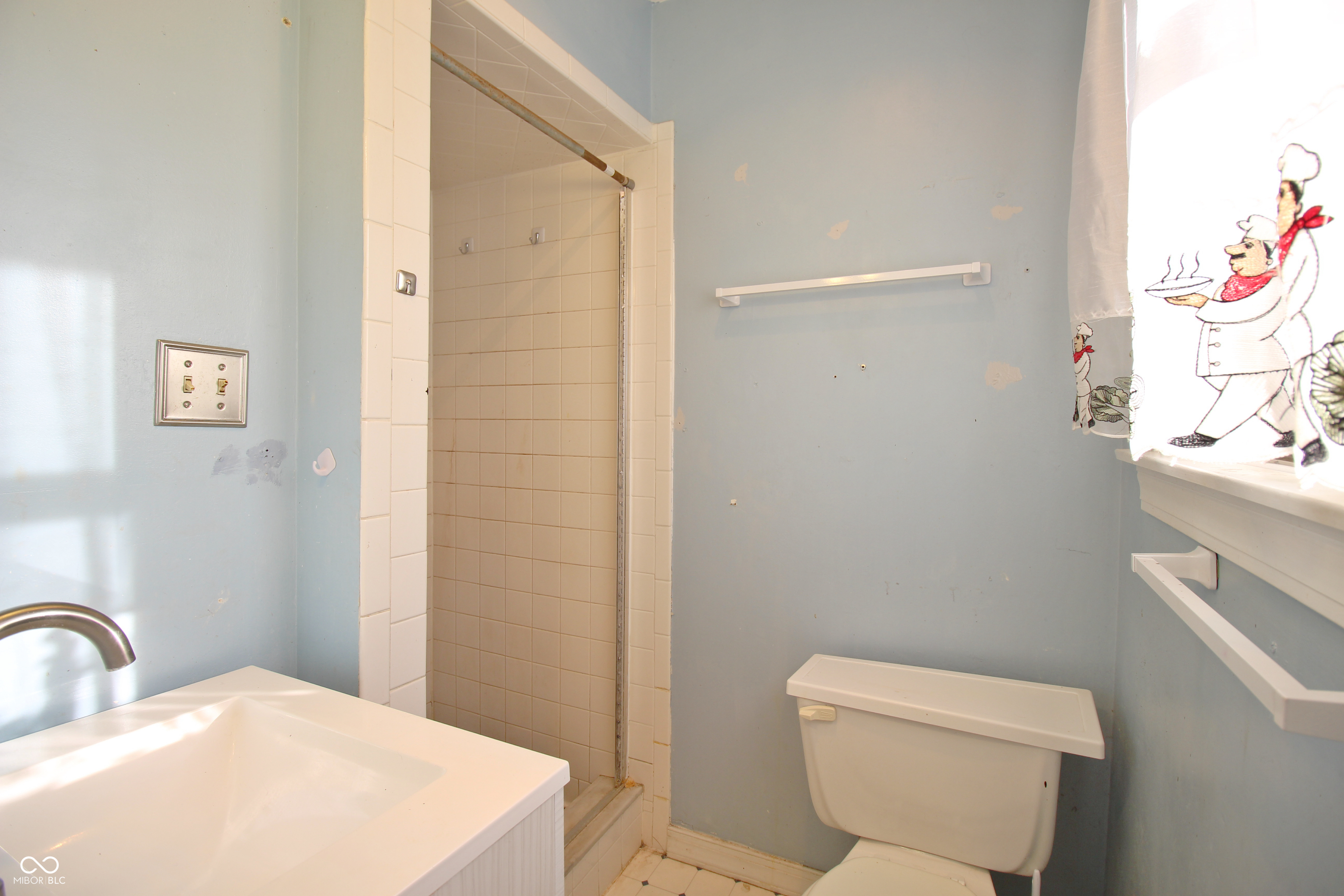742 Coach Road Indianapolis, IN 46227 - Photo 11 of 18 Gallery Image 11