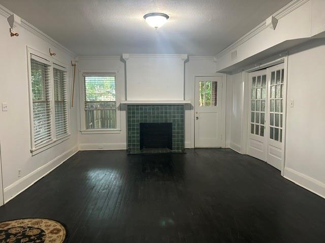 1007 North Center Street Bonham, TX 75418 - Photo 19 of 37 Living room 1
