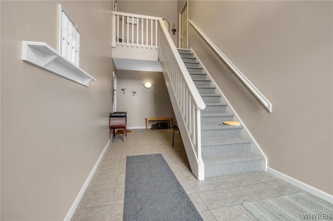 346 Potters Road, Unit I West Seneca, NY 14220 - Photo 5 of 31