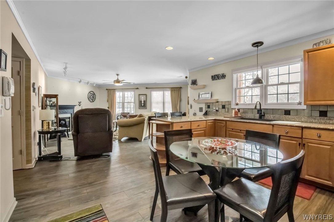 346 Potters Road, Unit I West Seneca, NY 14220 - Photo 7 of 31