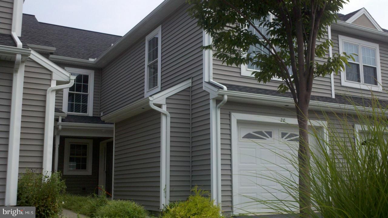 48 Harvest Road, Unit 20 Lancaster, PA 17602 - Photo 1 of 9 Gallery Image 1