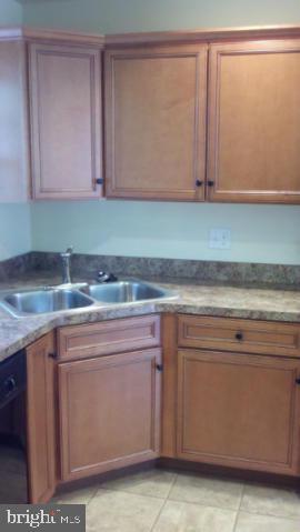 48 Harvest Road, Unit 20 Lancaster, PA 17602 - Photo 3 of 9 Gallery Image 3