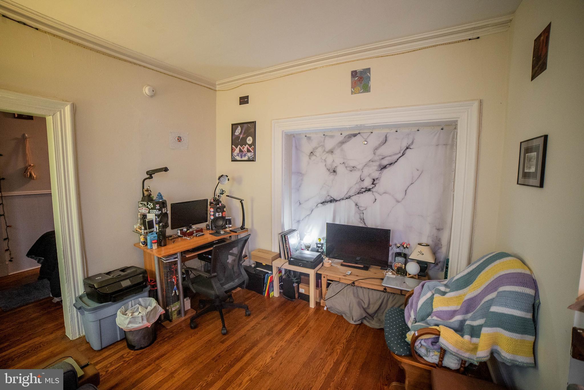 257 South 20th Street, Unit 2R Philadelphia, PA 19103 - Photo 6 of 12