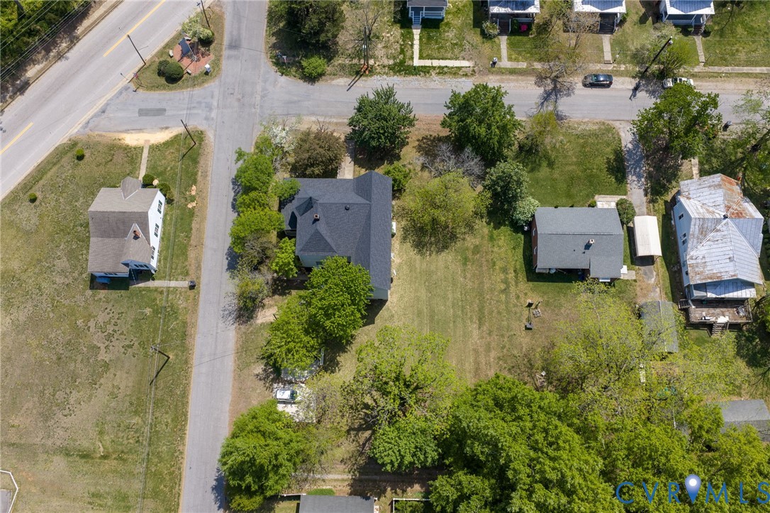 1622 12th Street Victoria, VA 23974 - Photo 8 of 34