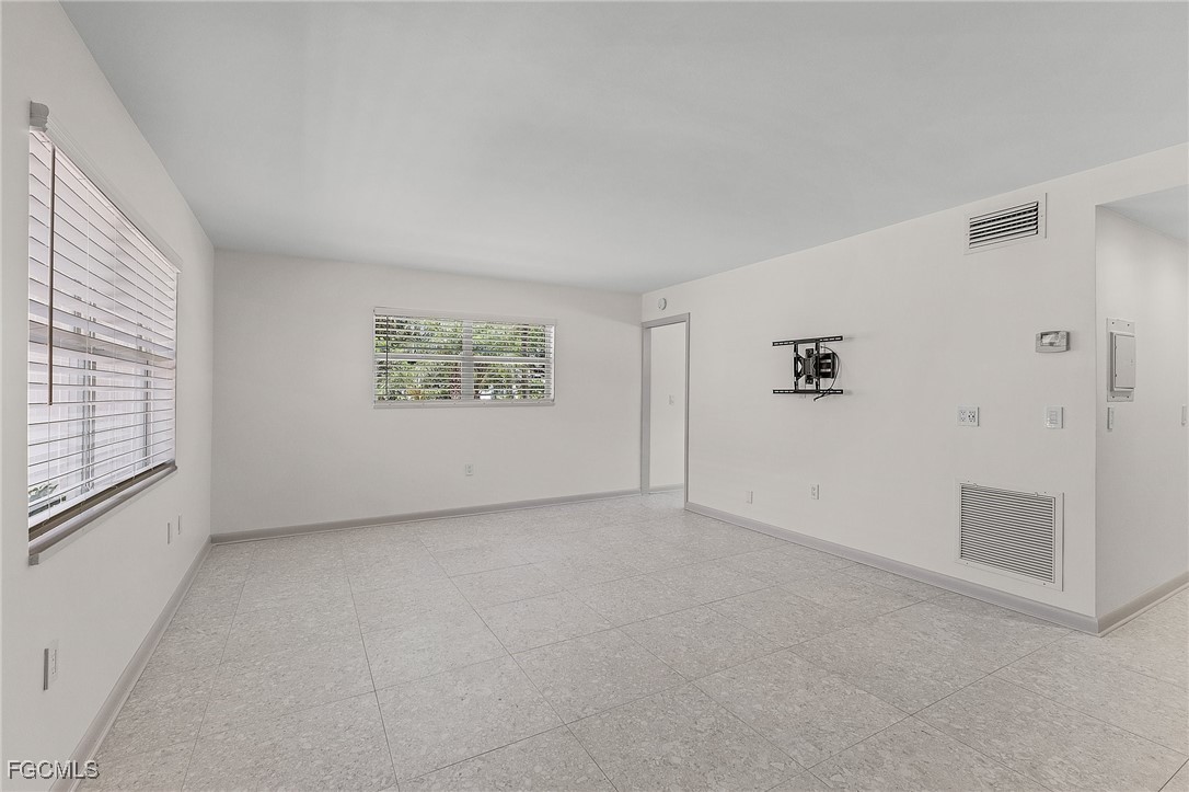 780 10th Avenue South, Unit 4 Naples, FL 34102 - Photo 11 of 32