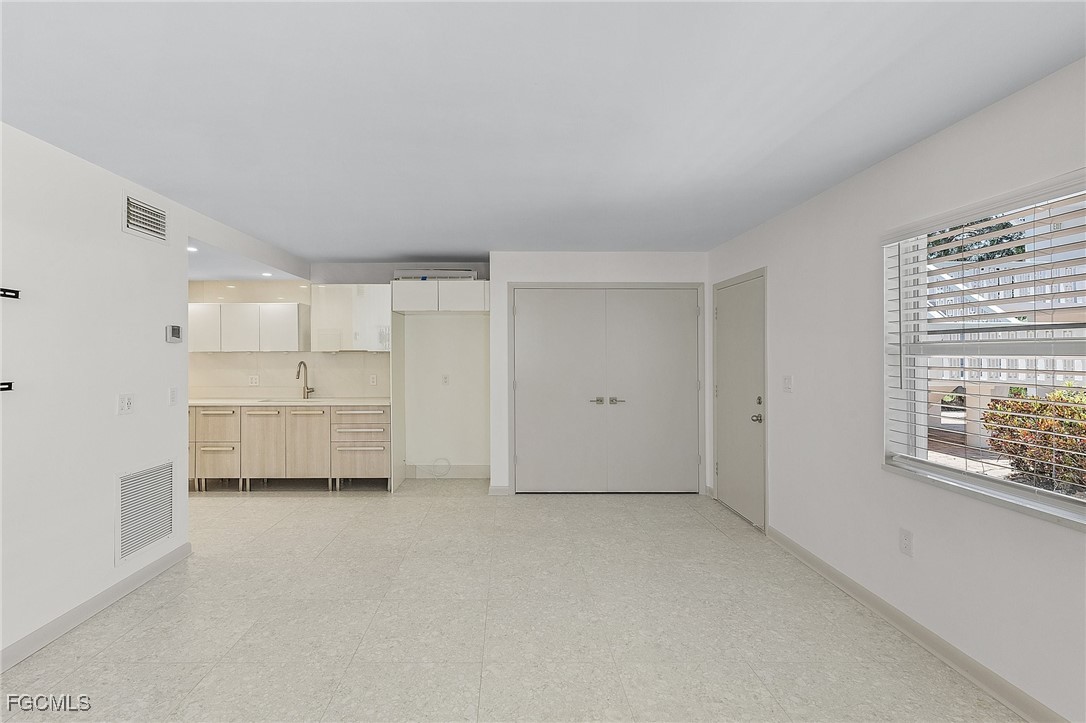 780 10th Avenue South, Unit 4 Naples, FL 34102 - Photo 13 of 32