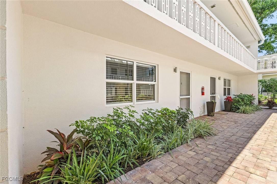 780 10th Avenue South, Unit 4 Naples, FL 34102 - Photo 25 of 32