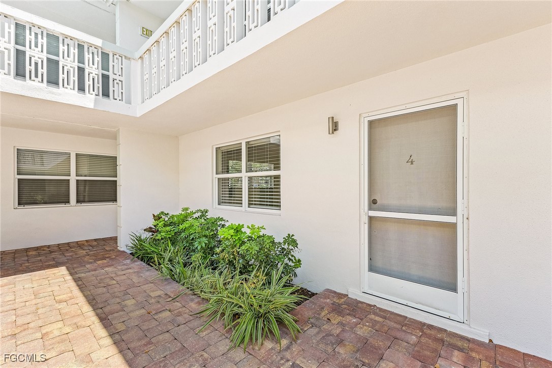 780 10th Avenue South, Unit 4 Naples, FL 34102 - Photo 26 of 32