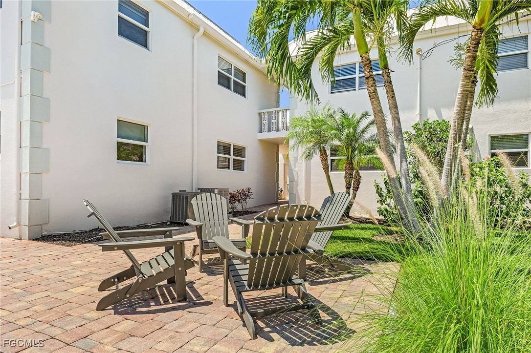 780 10th Avenue South, Unit 4 Naples, FL 34102 - Photo 27 of 32