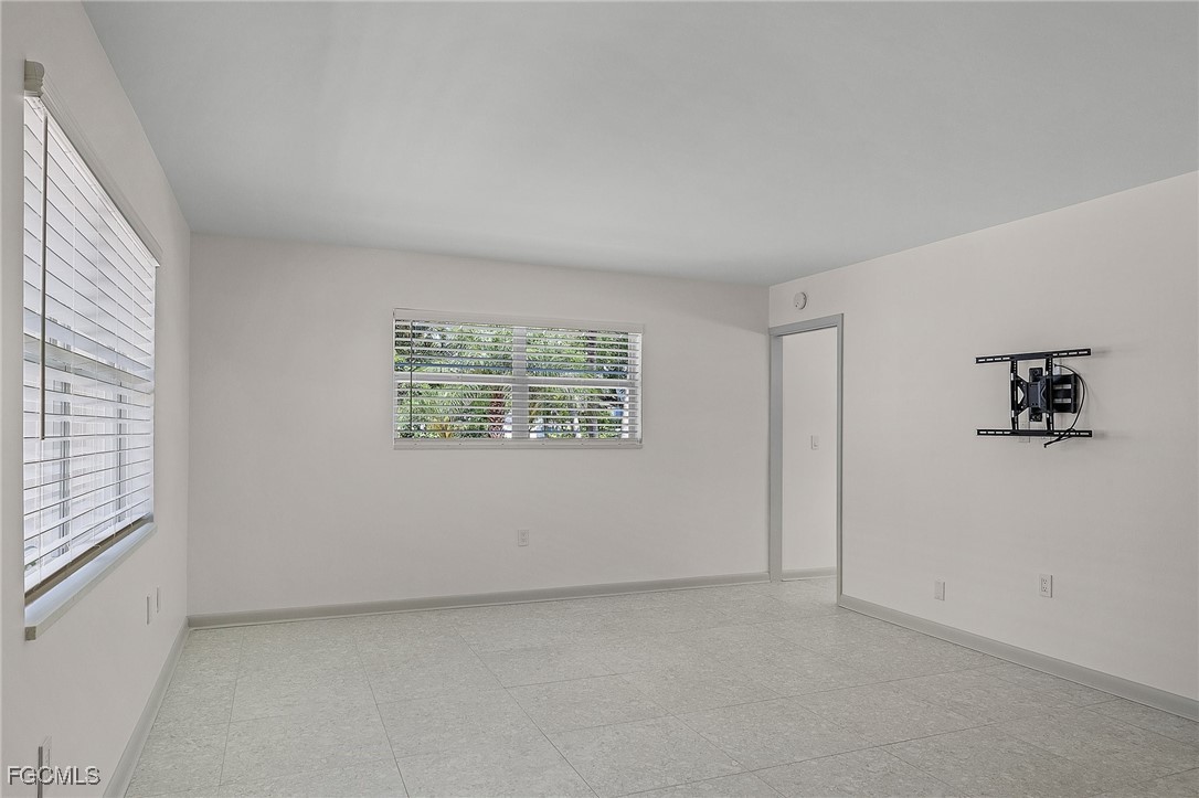 780 10th Avenue South, Unit 4 Naples, FL 34102 - Photo 7 of 32